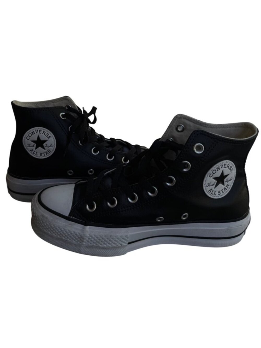 Converse Chuck Taylor All Star Womens 7.5 Black White Leather High-Top Sneakers